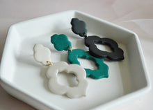 Load image into Gallery viewer, Monique Earrings