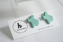 Load image into Gallery viewer, Texas Stud Earrings